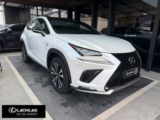 LEXUS NX 300 2.0 16V VVT-i TURBO GASOLINA F-SPORT 6A/T AWD